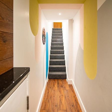 The Nest - Luxury 16 Person Apt W Jacuzzi & Parking Blackpool Dış mekan fotoğraf