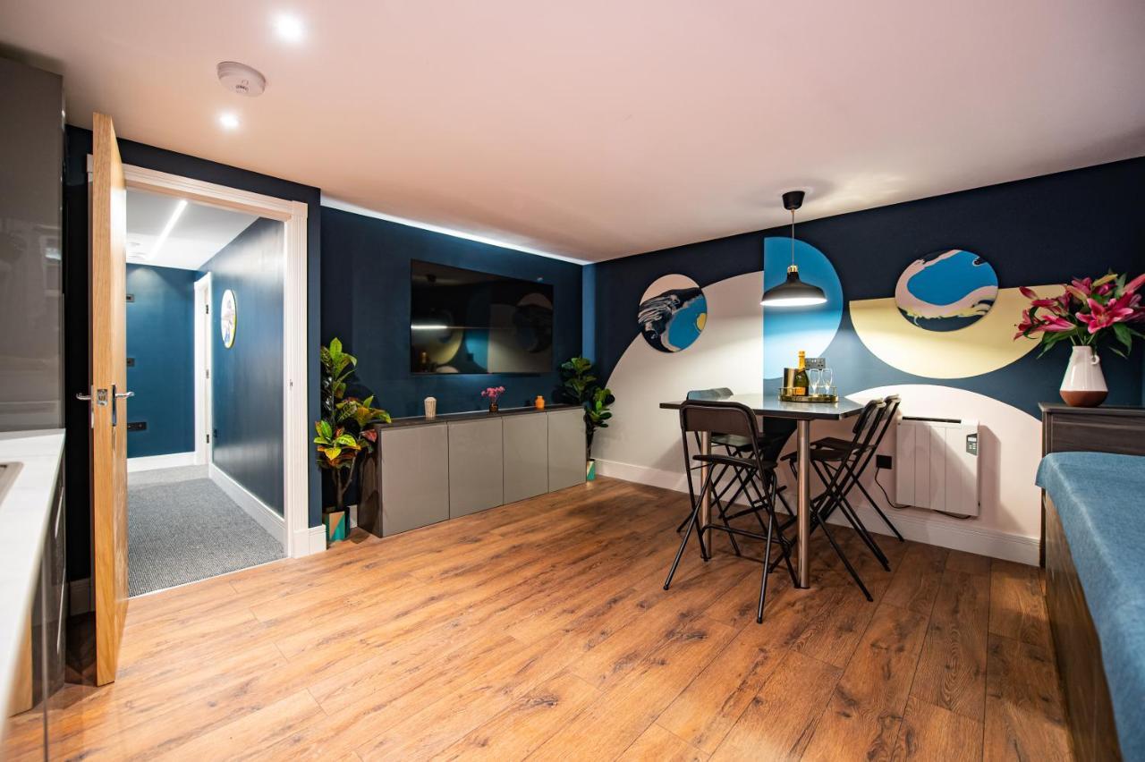 The Nest - Luxury 16 Person Apt W Jacuzzi & Parking Blackpool Dış mekan fotoğraf