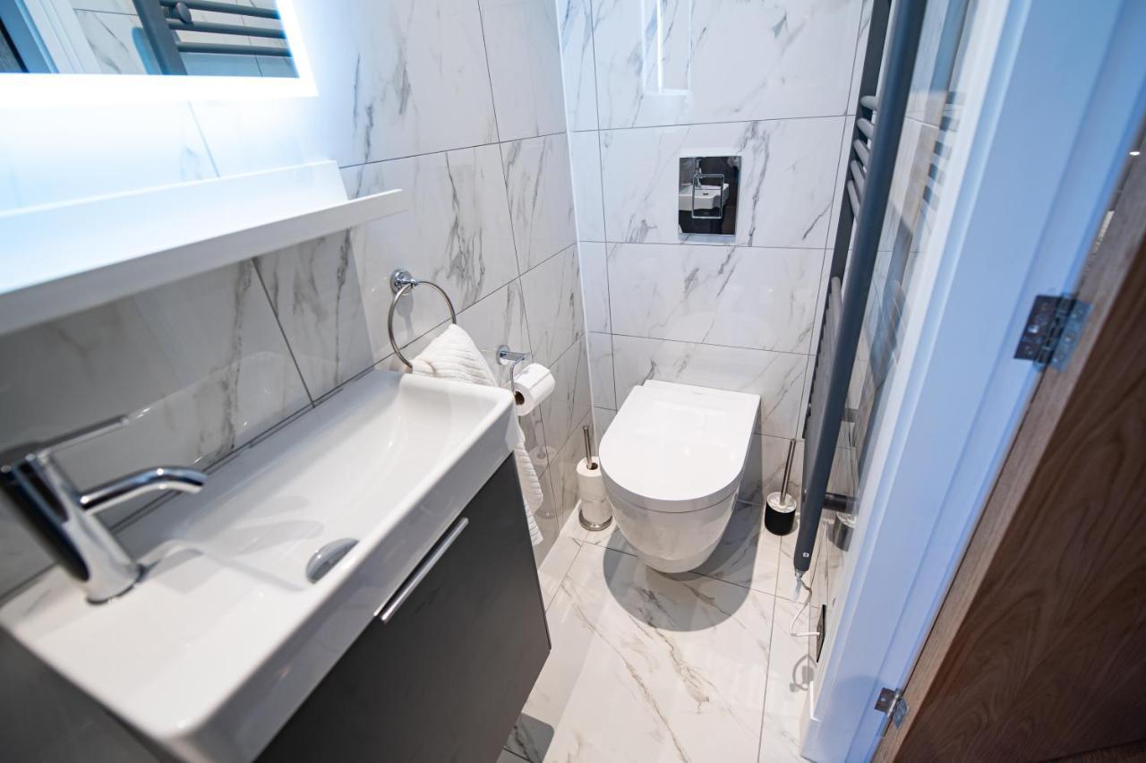 The Nest - Luxury 16 Person Apt W Jacuzzi & Parking Blackpool Dış mekan fotoğraf